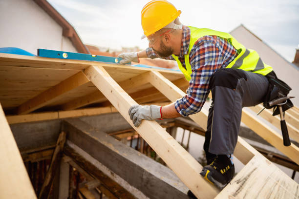 Best Roof Gutter Cleaning  in Gearhart, OR